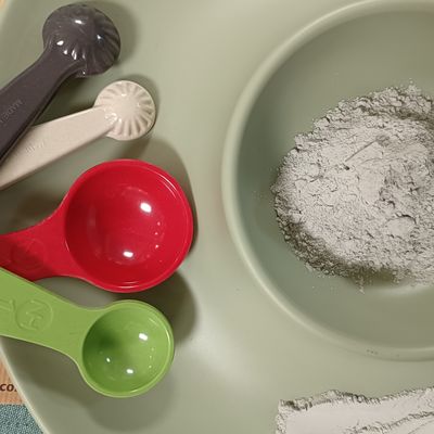 Tripolcyanamideのメラミン艶出しの粉の炎-抑制産業付加的な合成物質