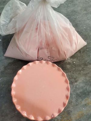 非有毒なメラミン原料は99.8%尿素の鋳造物の混合物を粉にする