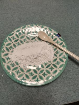 商標のメラミン微粒A5 UC1Pのメラミン鋳造物の混合物