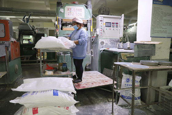 メラミン成形粉のホルムアルデヒドの混合物を非有毒にさせるテーブルウェア