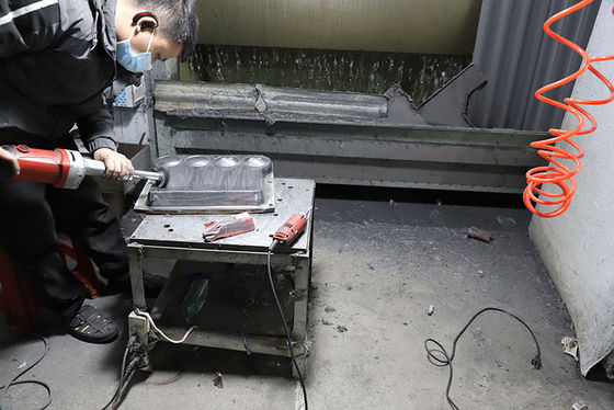 高精度の鋼鉄型のメラミン テーブルウェア型多キャビティ表面のポーランド語