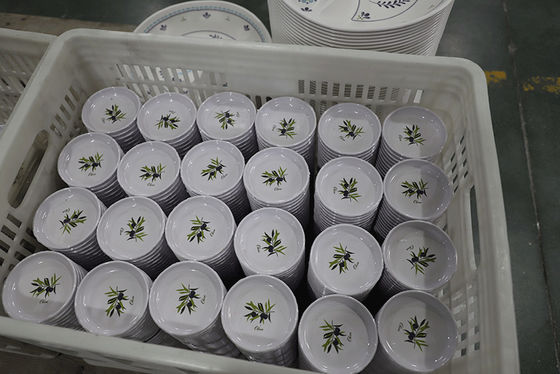 ディナー・ウェア1.573g/m3のための食品等級のTripolycyanamideのメラミン成形粉