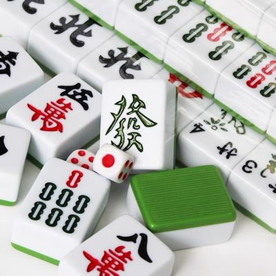 プラスチック トイレカバー 素材 尿素 鋳造 化合物 樹脂 A1