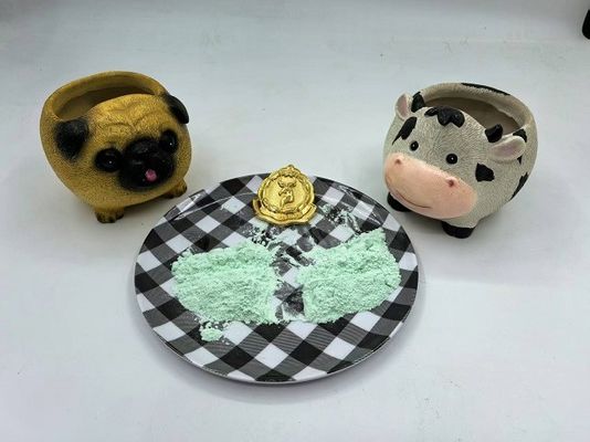 高電圧スイッチ,尿素ホルマアルデヒド樹脂模造化合物を作るのに使用されるアミノ模造プラスチック